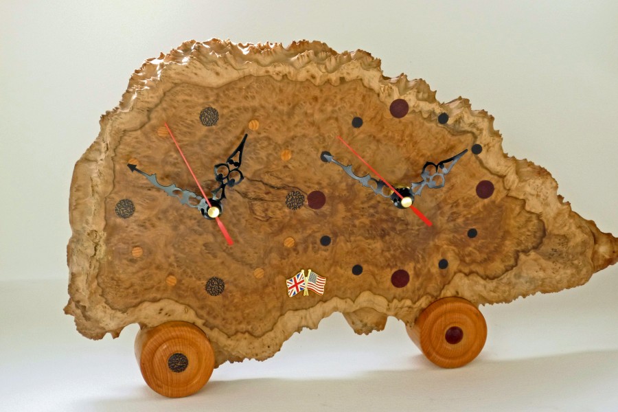 Handmade clock in Autralian Brown Mallee Burr with 2 world zones