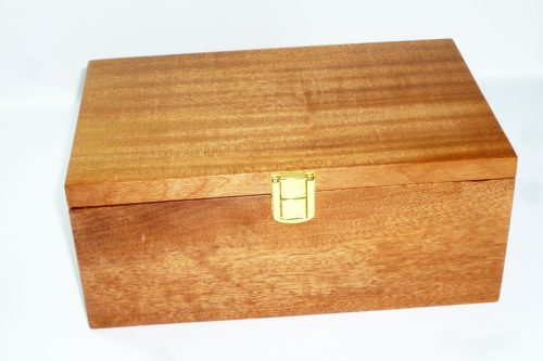 Presentation boxed wooden gavel in mahogany - Image 7