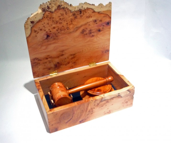 handmade presentation gavel and block