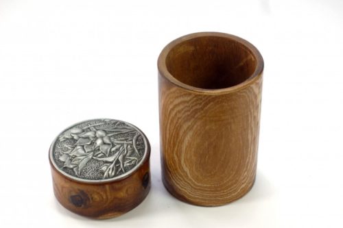 wooden-handmade-pot
