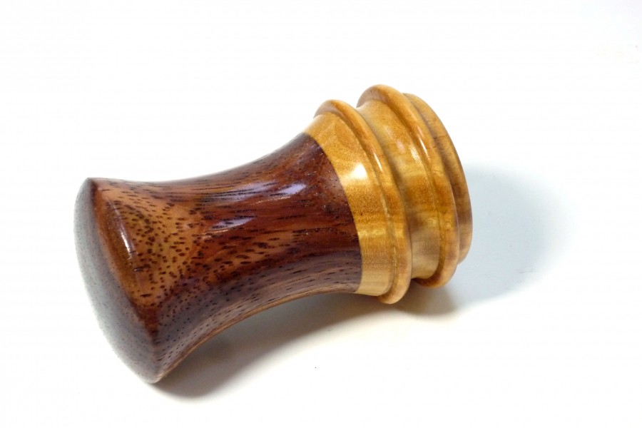 wooden-palm-gavel