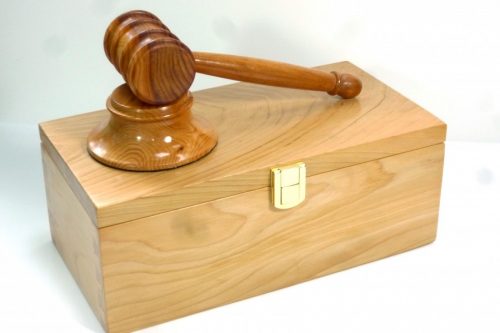 wooden boxed gavel set