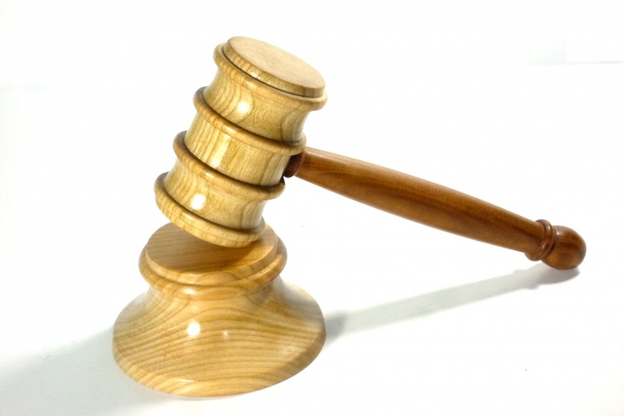 Wooden Gavel & Striking Block in English Wild Cherry Tommy Woodpecker