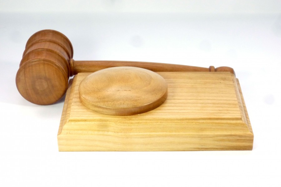 Presentation Wooden Gavel & Block English Wild Cherry Tommy