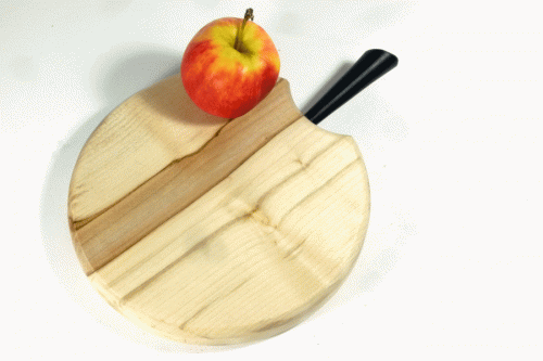 Handmade-wooden-chopping-board-English-Spalted-Sycamore-apple-shaped-