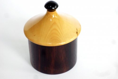 Little hut Vintage Ebony pot lid in English Boxwood and Ebony