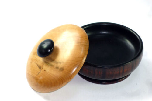 Handmade pot in English Boxwood & Victorian Ebony