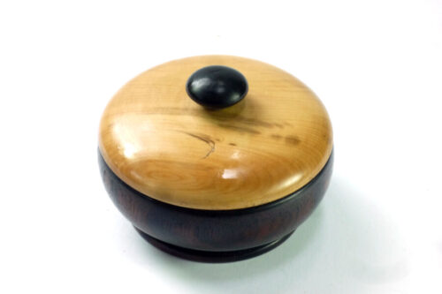 Handmade pot in English Boxwood & Victorian Ebony