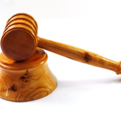 Handmade presentation palm gavel and block English Yew